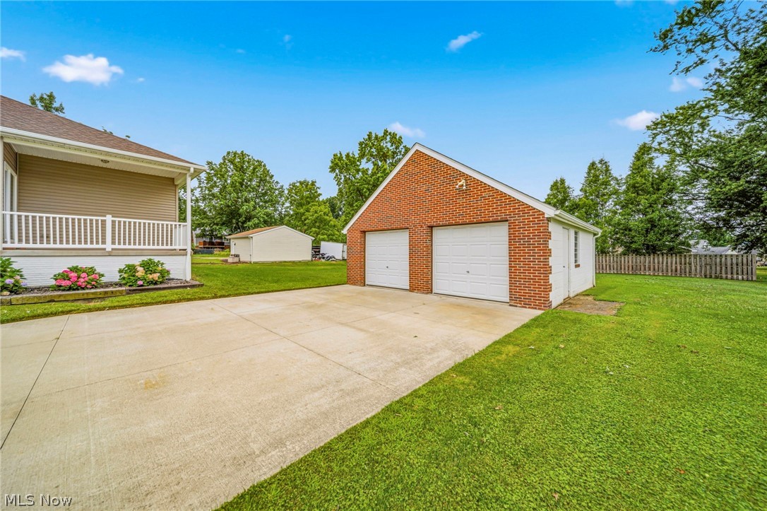 1860 Rockefeller Road Wickliffe OH 44092