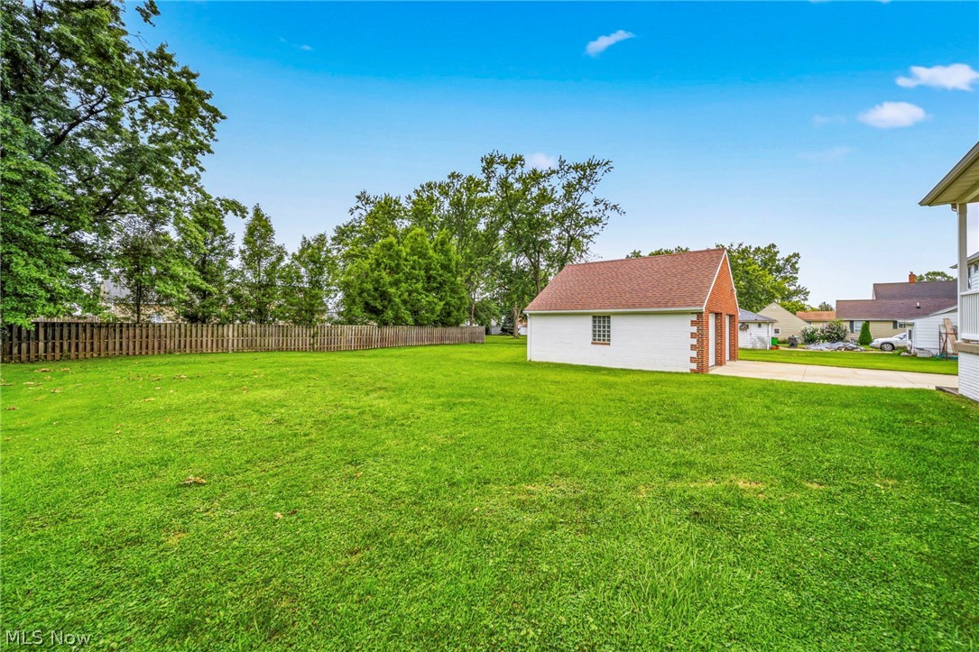 1860 Rockefeller Road Wickliffe OH 44092