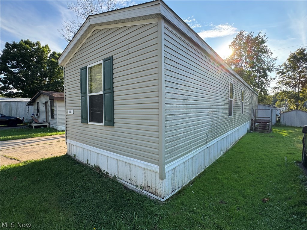 6301 Sue Lynn Drive Ravenna OH 44266