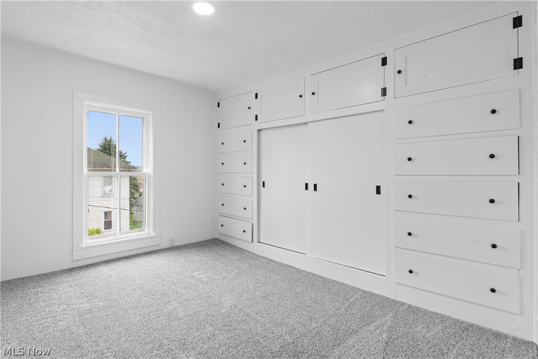 301 Liberty Street Shreve OH 44676
