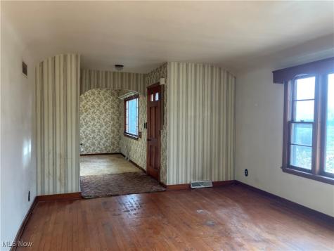 4234 Lake Road Youngstown OH 44511