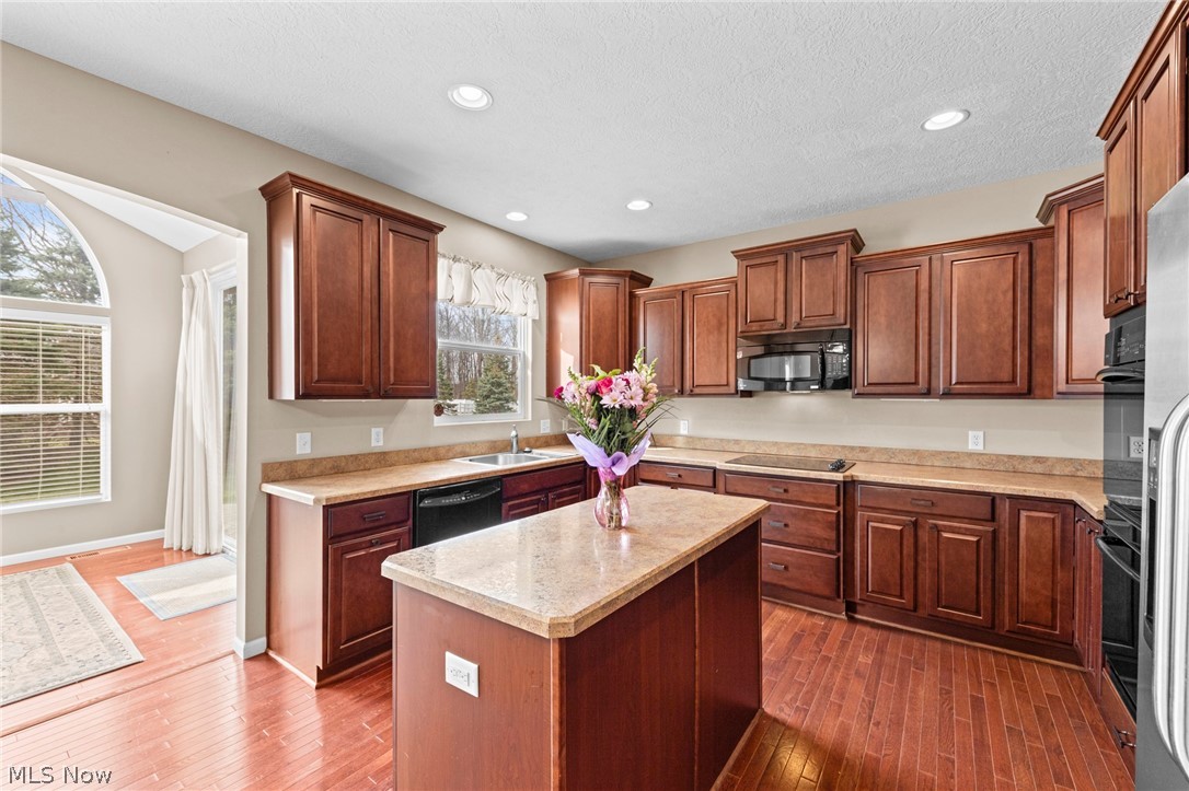38521 Berkshire Avenue Avon OH 44011
