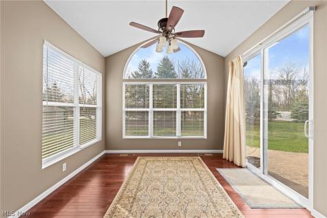 38521 Berkshire Avenue Avon OH 44011