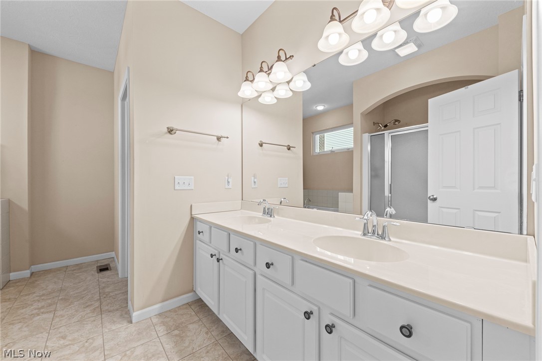 38521 Berkshire Avenue Avon OH 44011