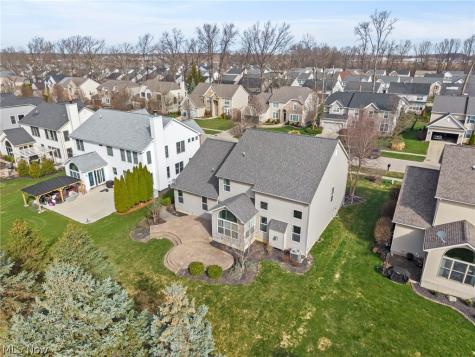 38521 Berkshire Avenue Avon OH 44011