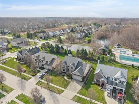 38521 Berkshire Avenue Avon OH 44011