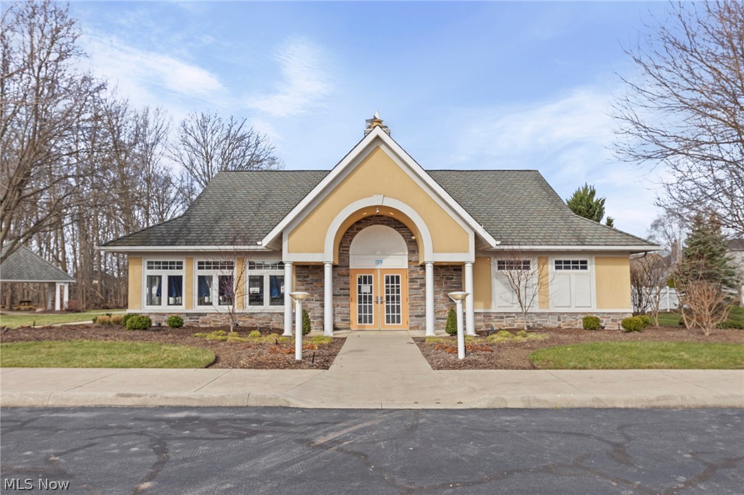 38521 Berkshire Avenue Avon OH 44011