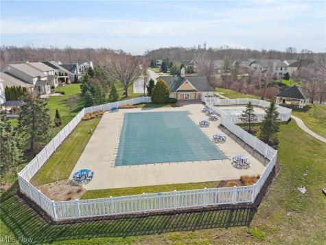 38521 Berkshire Avenue Avon OH 44011