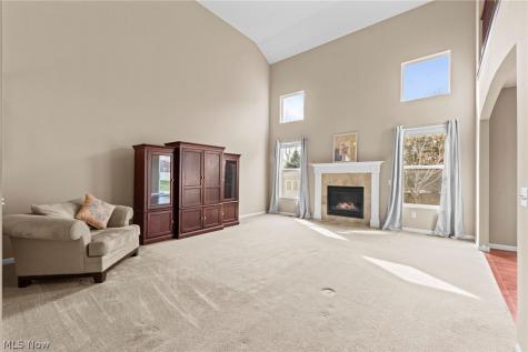 38521 Berkshire Avenue Avon OH 44011