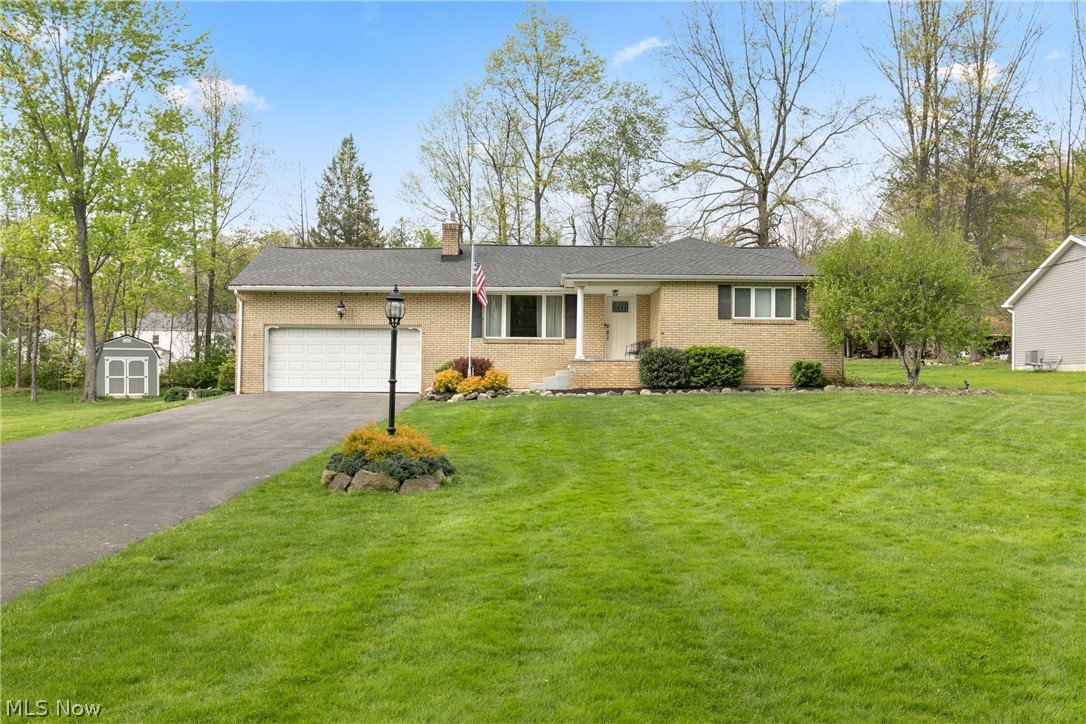 6987 White Oak Drive Hubbard OH 44425