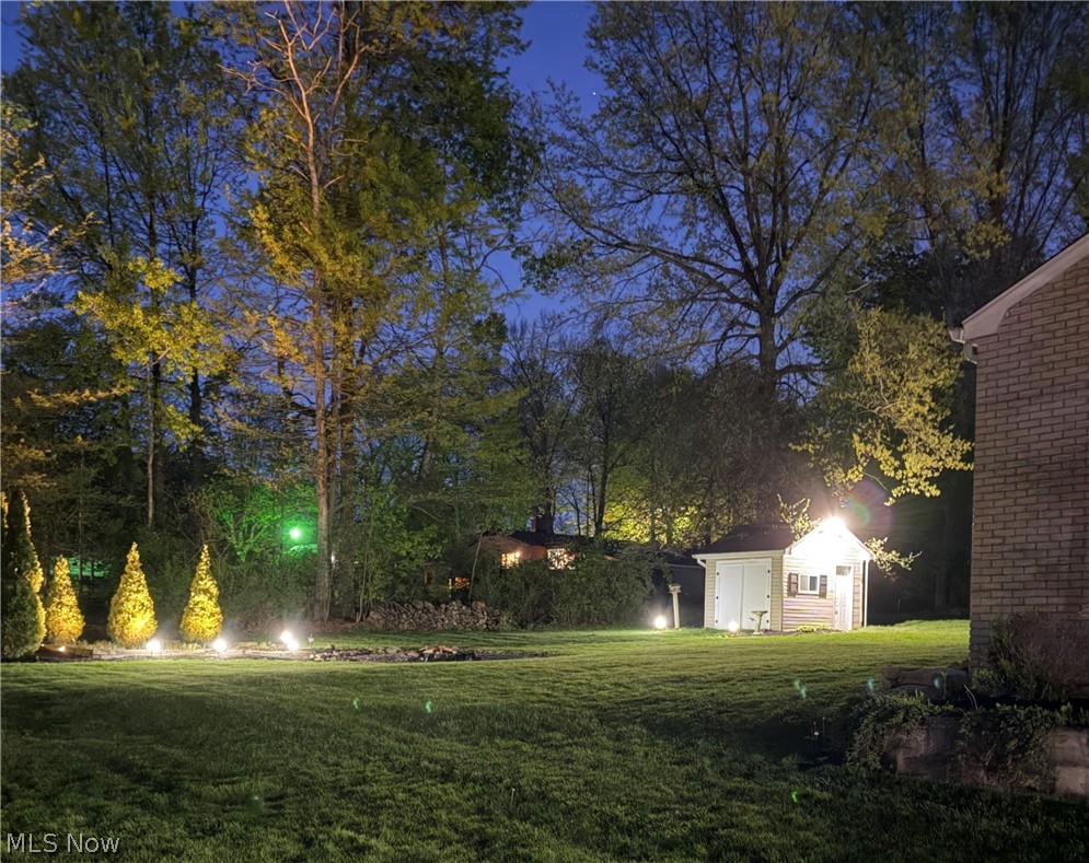 6987 White Oak Drive Hubbard OH 44425