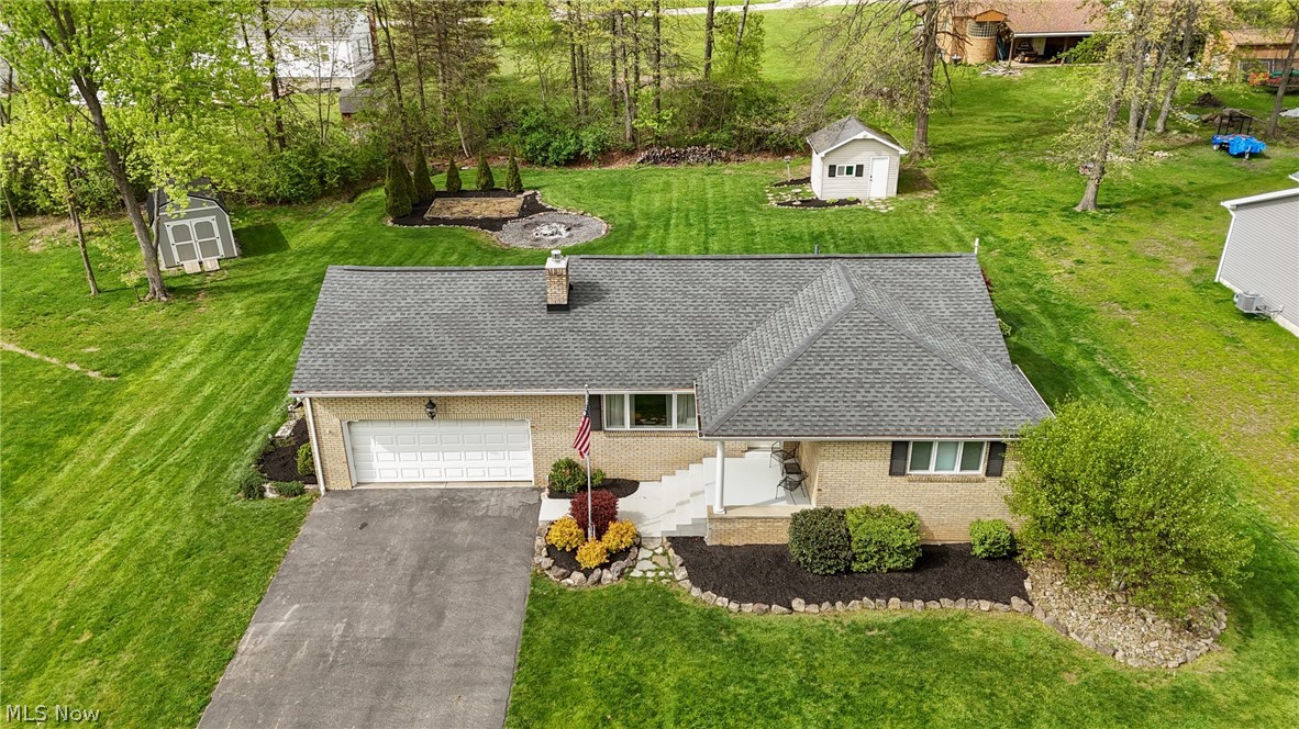 6987 White Oak Drive Hubbard OH 44425