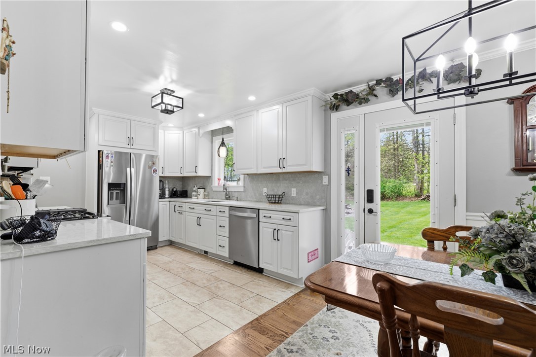 6987 White Oak Drive Hubbard OH 44425
