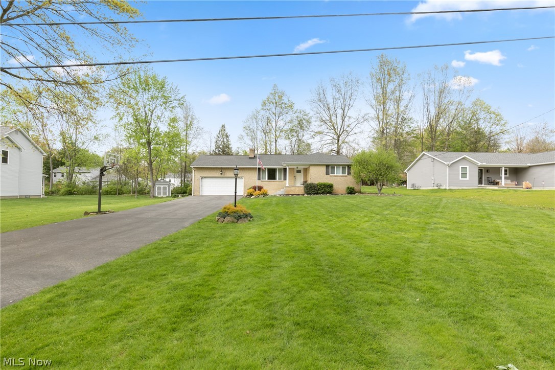 6987 White Oak Drive Hubbard OH 44425