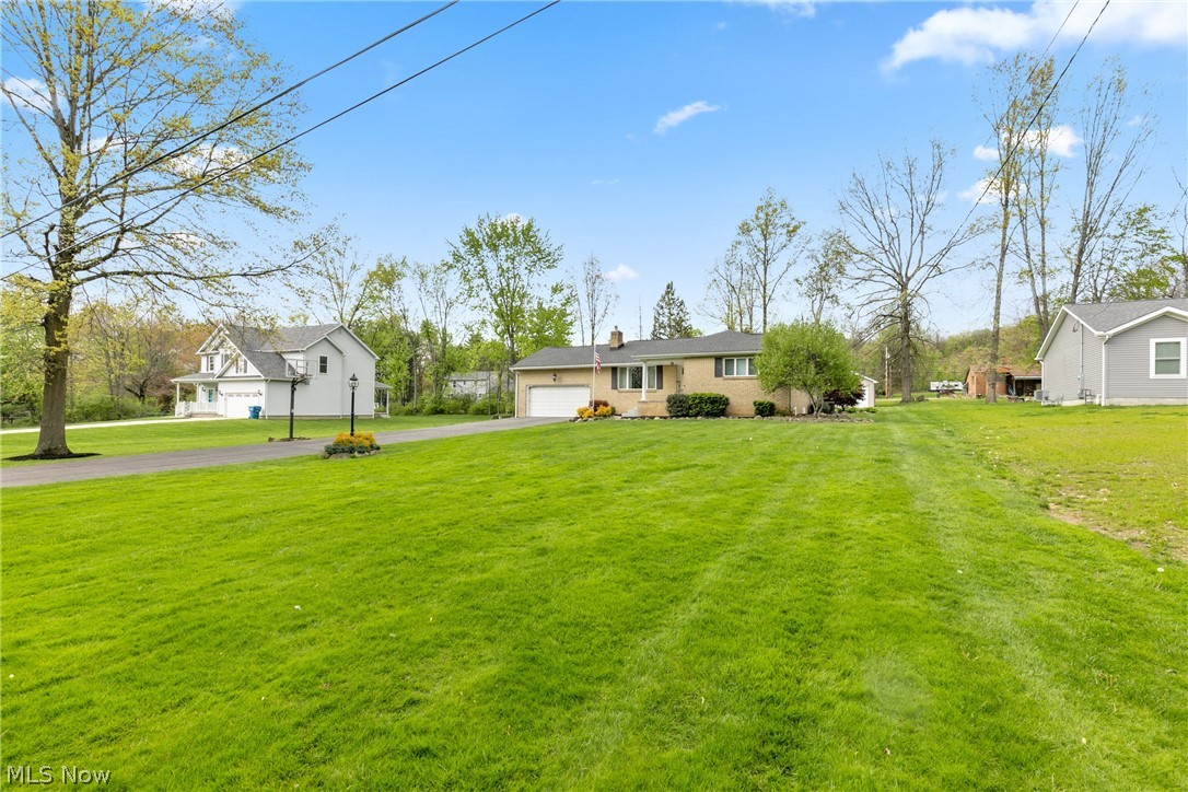 6987 White Oak Drive Hubbard OH 44425