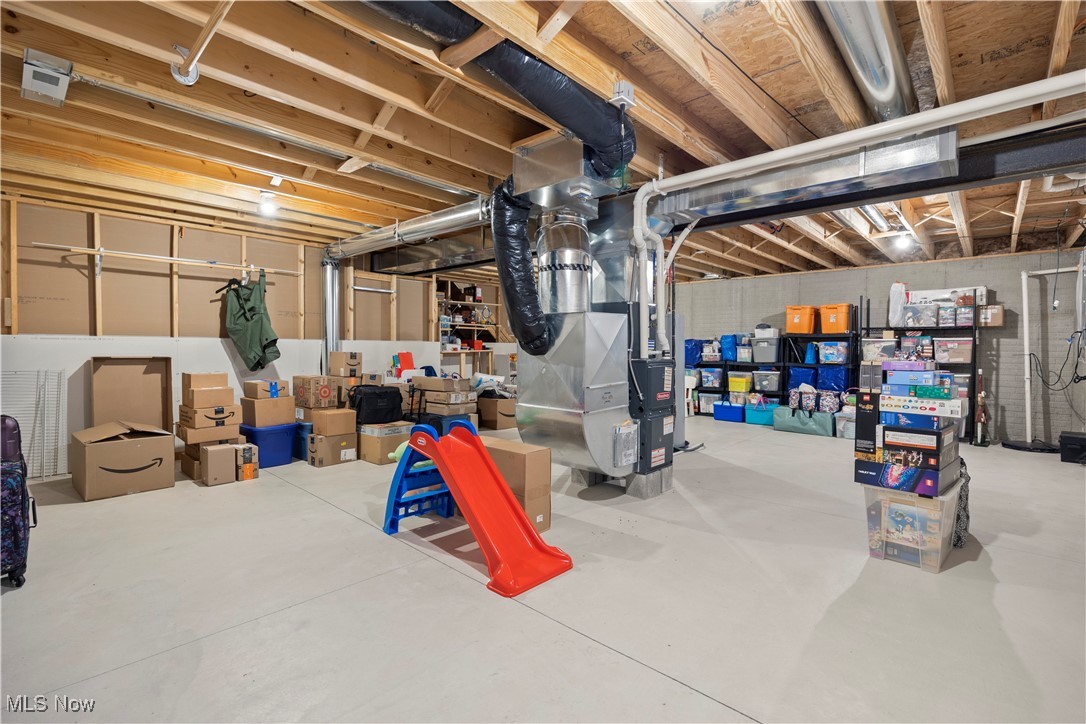4201 Meadow Lark Drive Lorain OH 44053