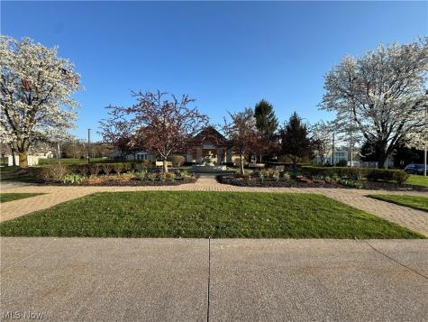 4201 Meadow Lark Drive Lorain OH 44053