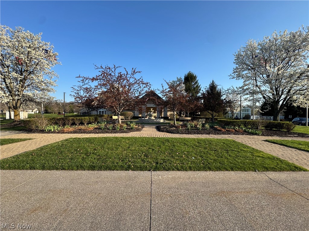 4201 Meadow Lark Drive Lorain OH 44053