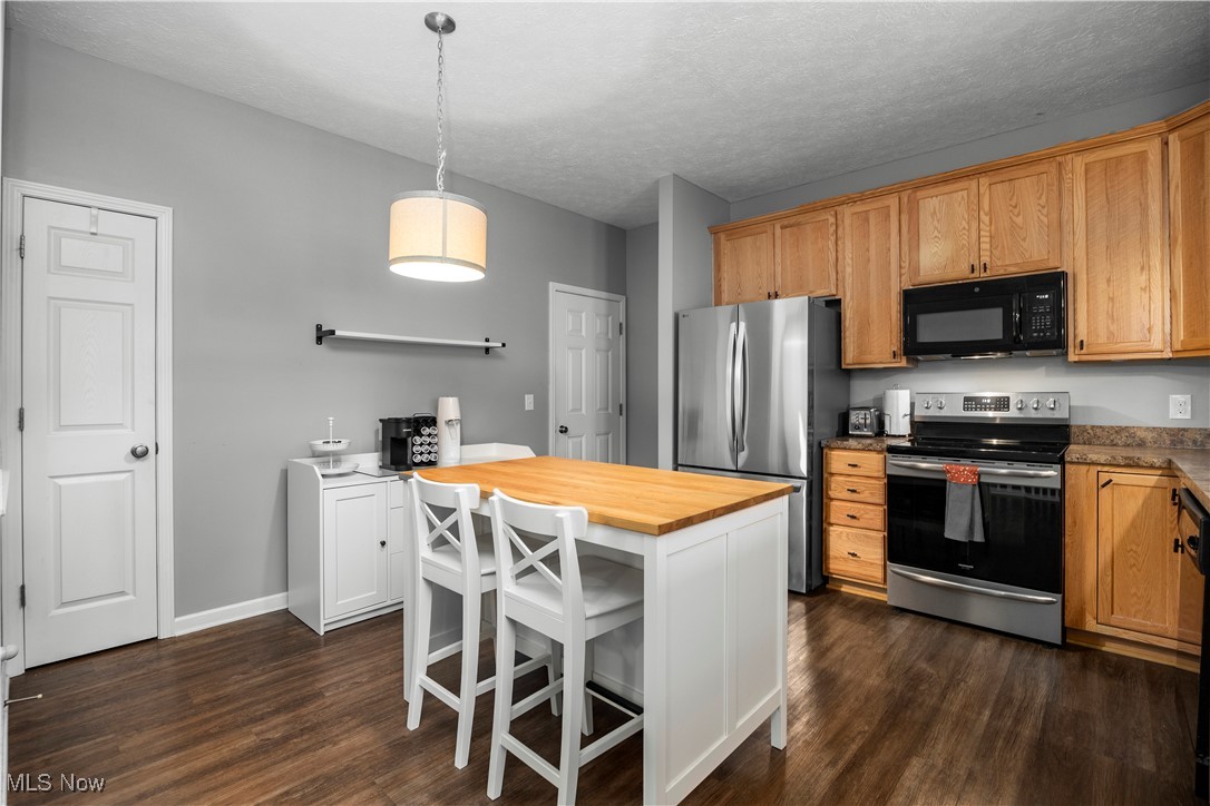4201 Meadow Lark Drive Lorain OH 44053