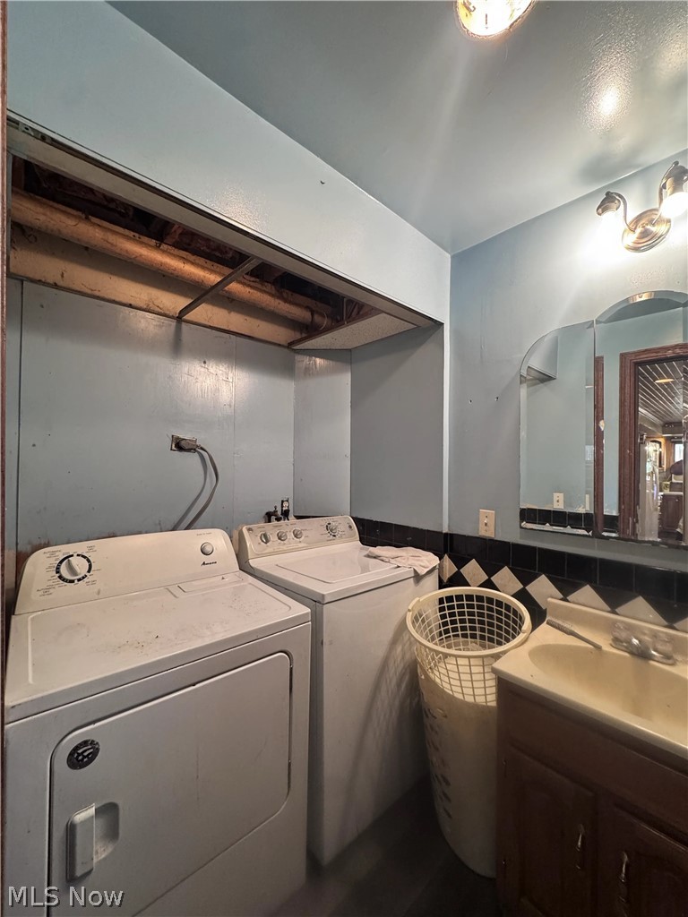 419 W Lincoln Way Lisbon OH 44432