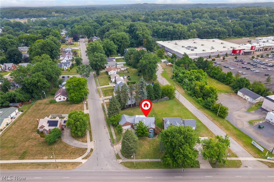 1904 Lincoln Way E Massillon OH 44646