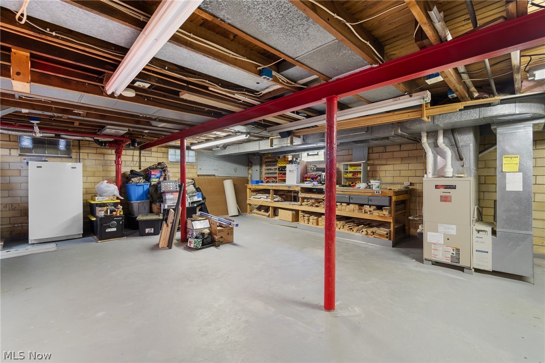 1904 Lincoln Way E Massillon OH 44646
