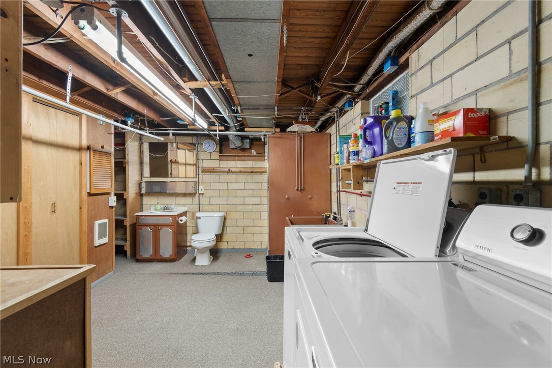 1904 Lincoln Way E Massillon OH 44646