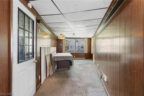 1904 Lincoln Way E Massillon OH 44646