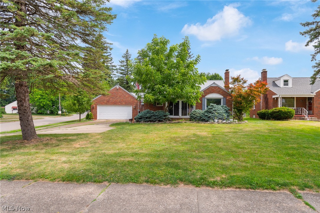 1904 Lincoln Way E Massillon OH 44646
