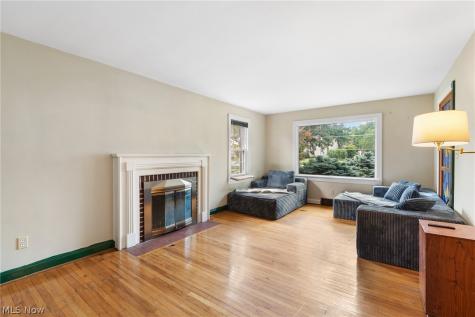 1904 Lincoln Way E Massillon OH 44646