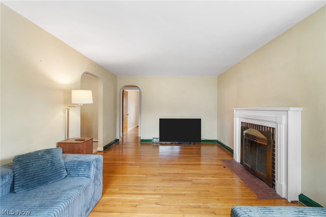 1904 Lincoln Way E Massillon OH 44646