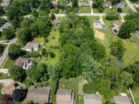 408 Newton Street Tallmadge OH 44278