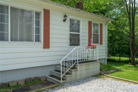 408 Newton Street Tallmadge OH 44278