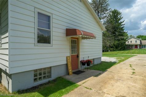 408 Newton Street Tallmadge OH 44278
