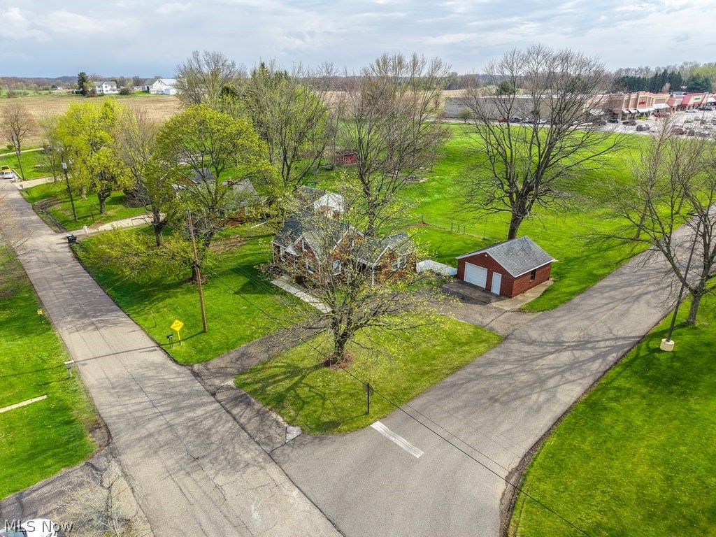 12700 Bixler Avenue NE Hartville OH 44632