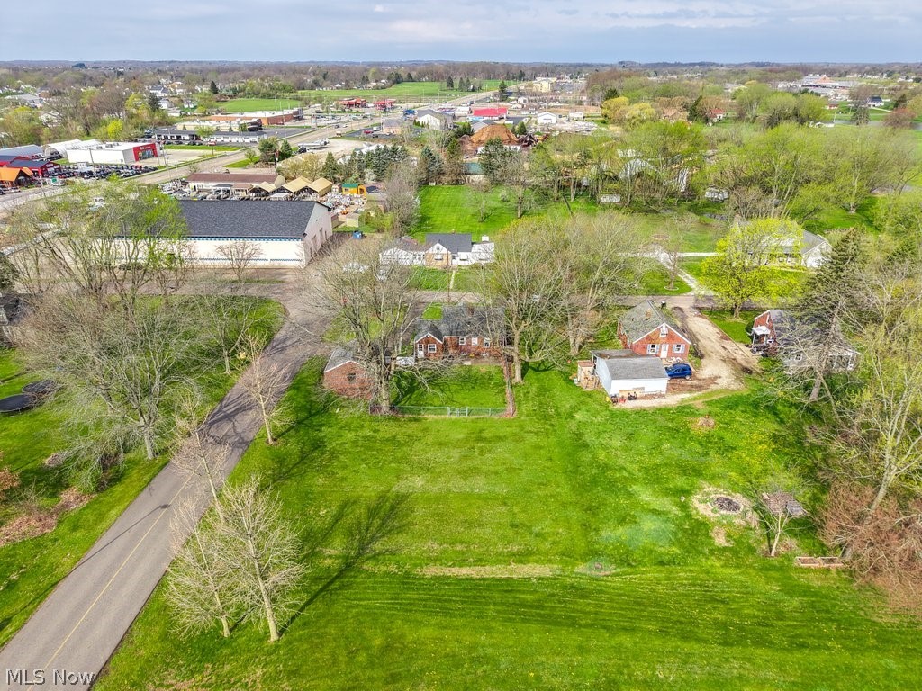 12700 Bixler Avenue NE Hartville OH 44632
