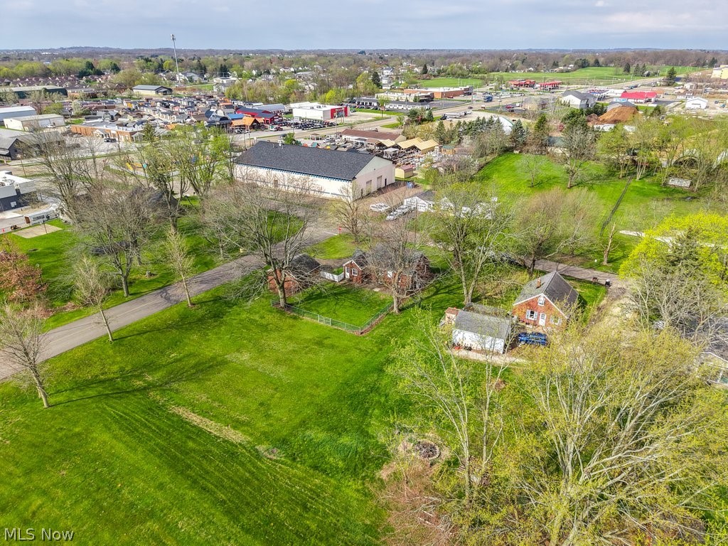 12700 Bixler Avenue NE Hartville OH 44632