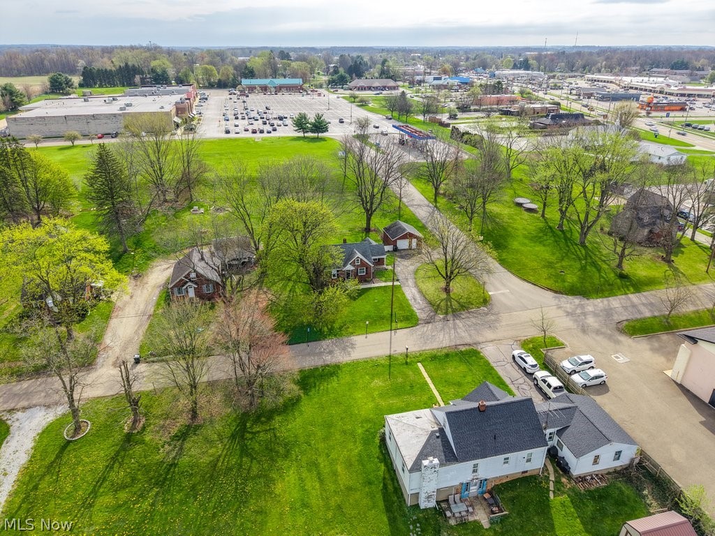 12700 Bixler Avenue NE Hartville OH 44632