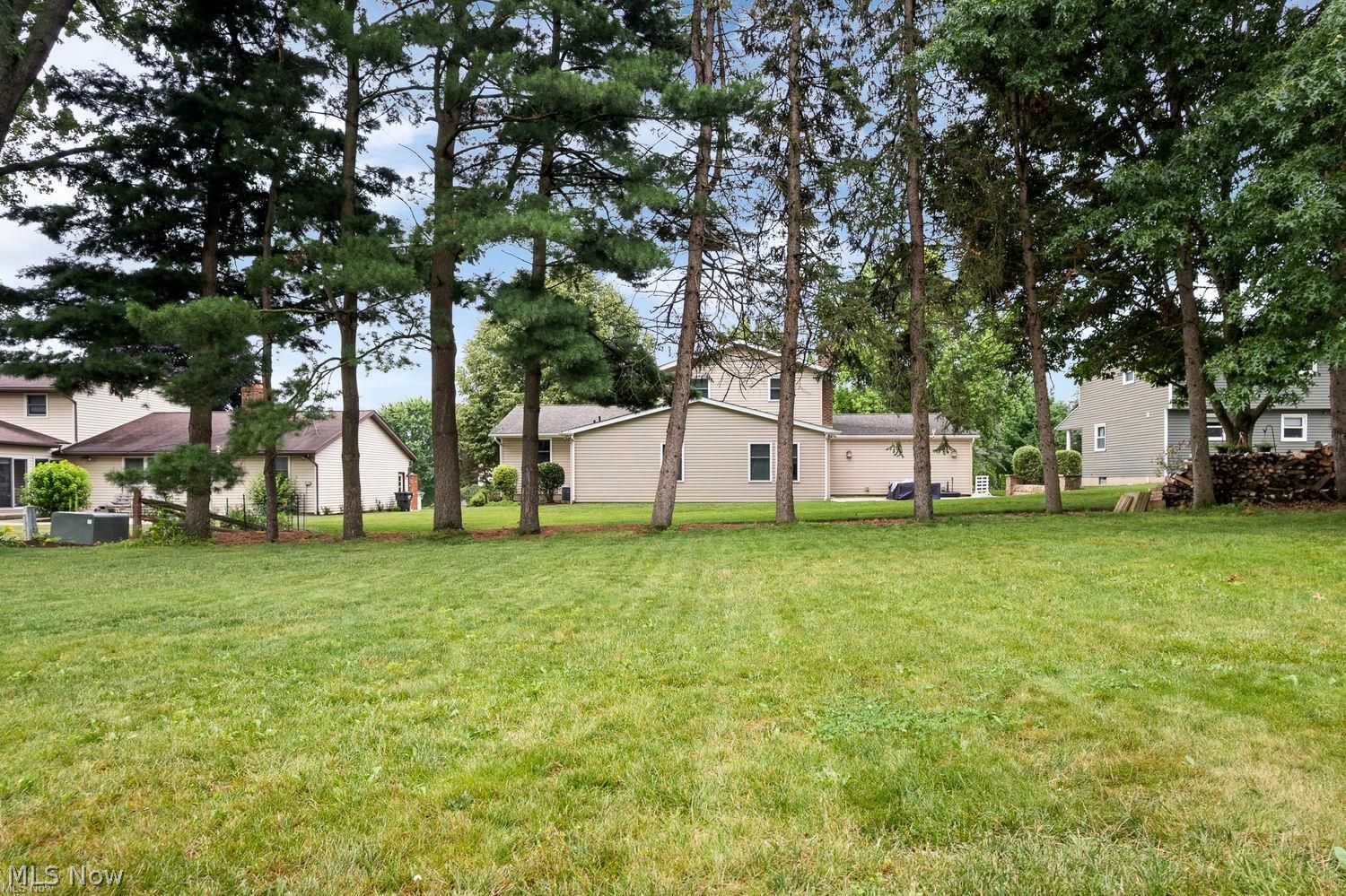 2230 Vixen Street NW North Canton OH 44720