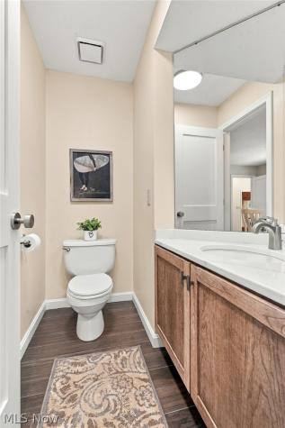 6900 Atlantic Boulevard NE Louisville OH 44641