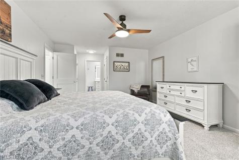 6900 Atlantic Boulevard NE Louisville OH 44641