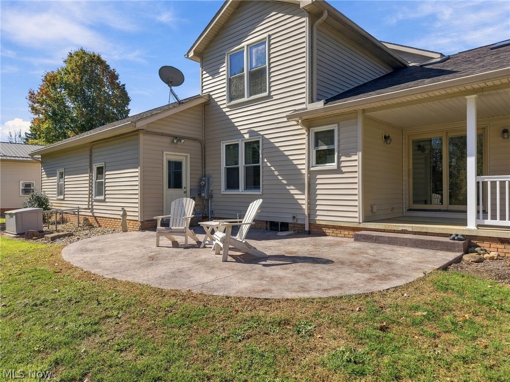 6900 Atlantic Boulevard NE Louisville OH 44641
