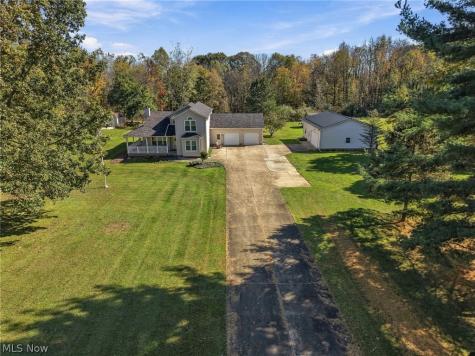 6900 Atlantic Boulevard NE Louisville OH 44641