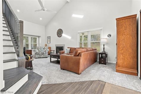 6900 Atlantic Boulevard NE Louisville OH 44641
