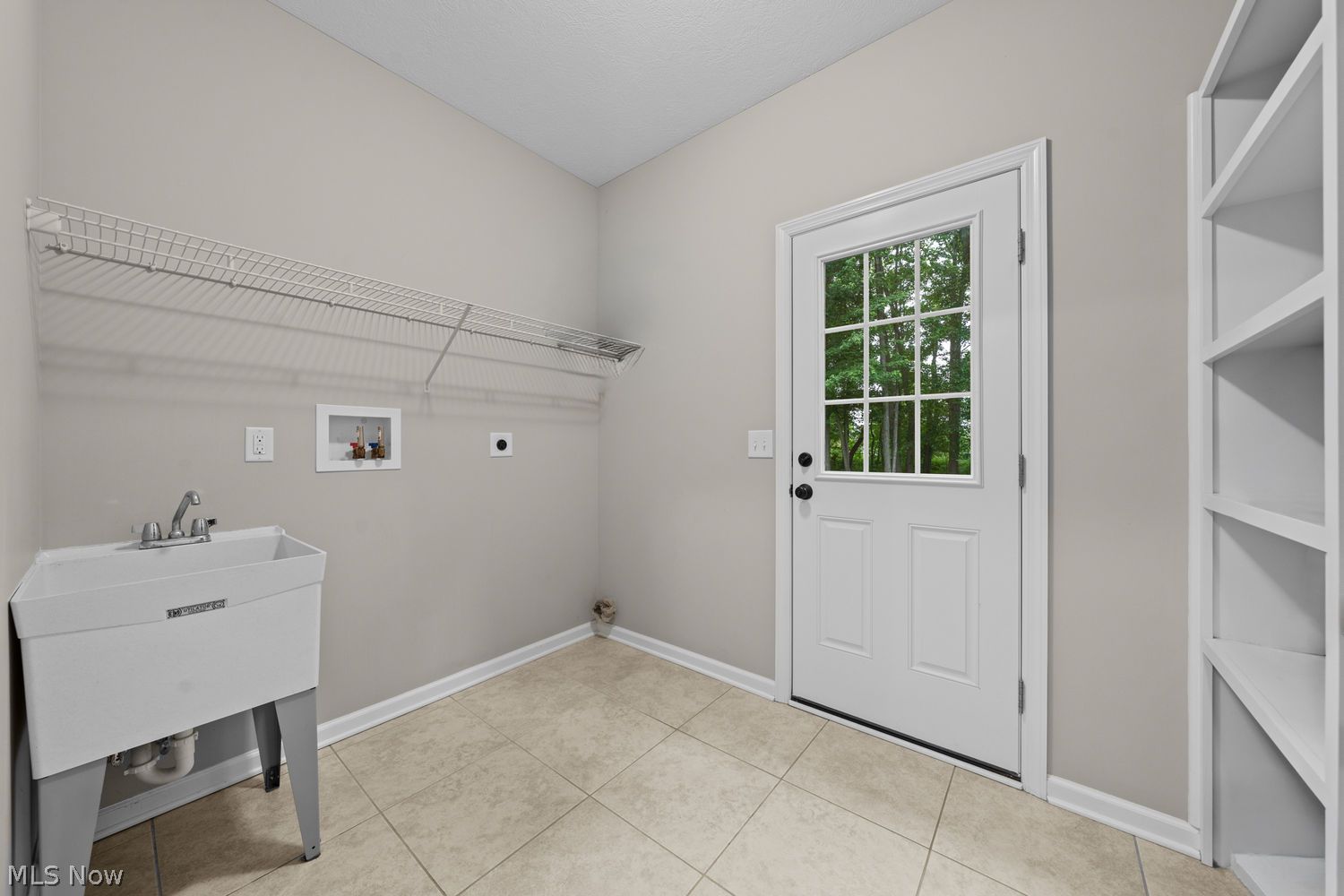 1671 Sapphire Drive Hudson OH 44236