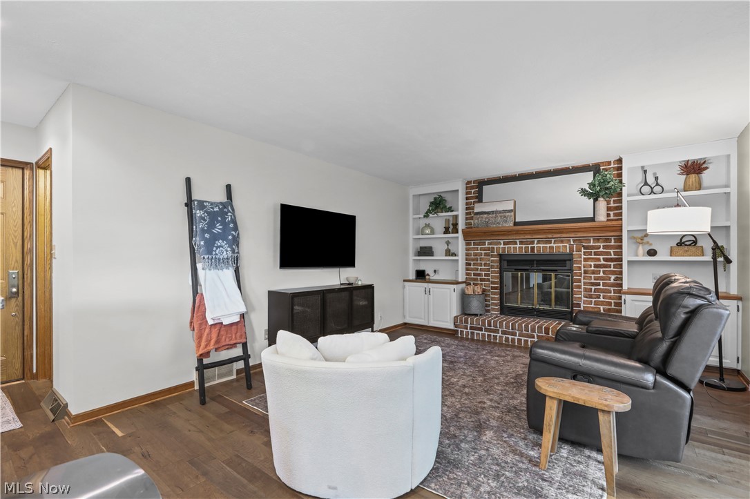 2732 Georgeanna Drive Green OH 44685