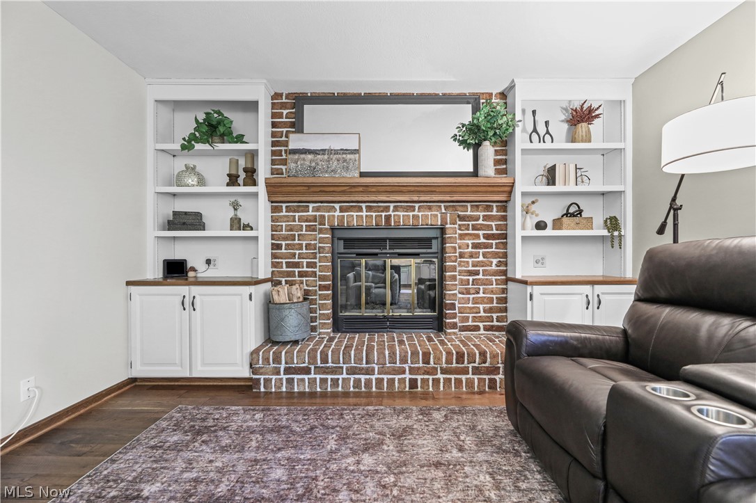 2732 Georgeanna Drive Green OH 44685