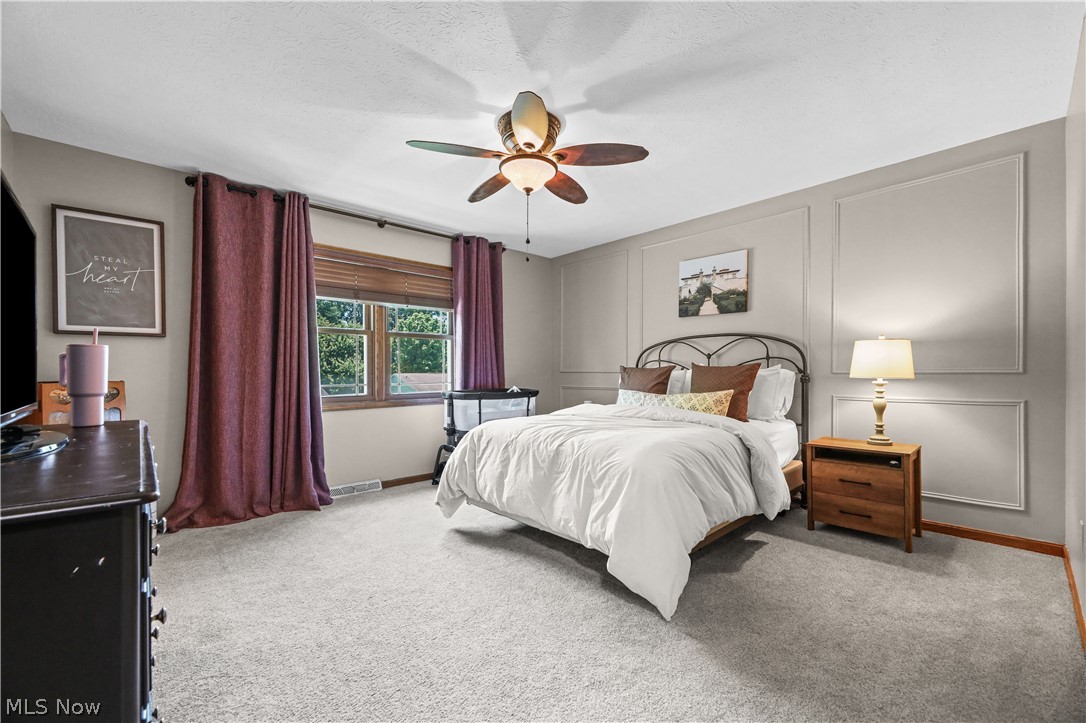 2732 Georgeanna Drive Green OH 44685