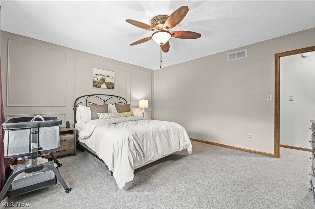 2732 Georgeanna Drive Green OH 44685