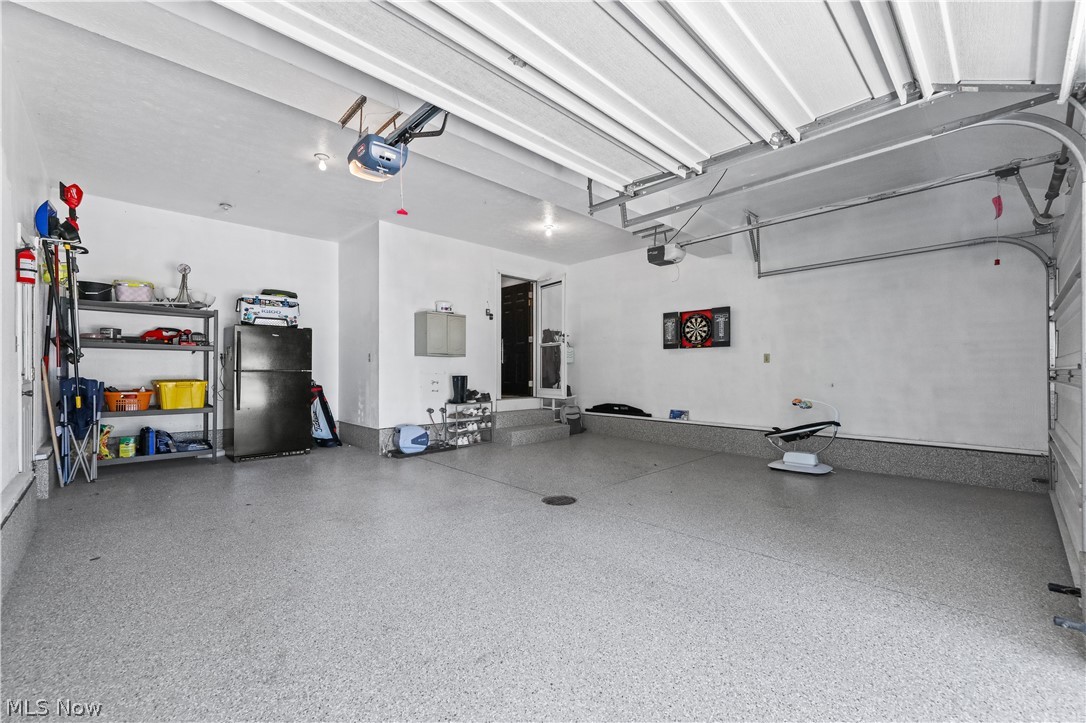 2732 Georgeanna Drive Green OH 44685